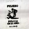 Stencil Graffiti - Peligro, policia en el Ã¡rea