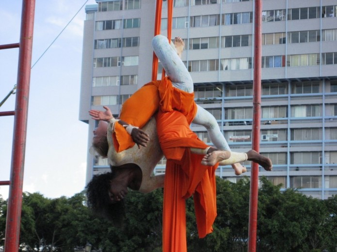 Extraña Posición