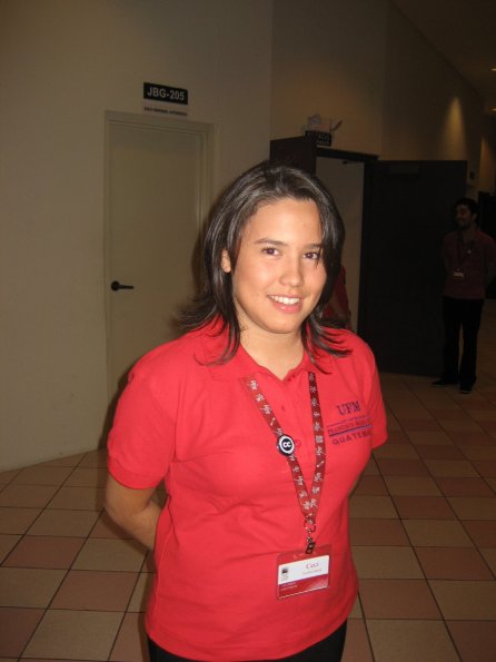 Ceci - Voluntaria de la UFM