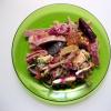 Degustando un plato de fiambre