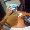 Manos en el Phone 3G 