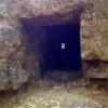 Un tunel en uno de los templos