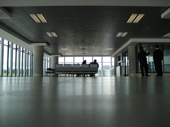 Puerta 14 - Aeropuerto la Aurora