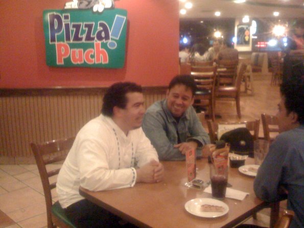 Rudy GirÃ³n y Juan Carlos Escobedo