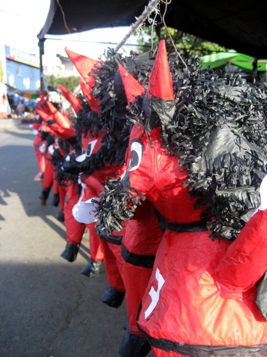 Piñatas de Diablo - 3 Piñatas de Diablo - 3