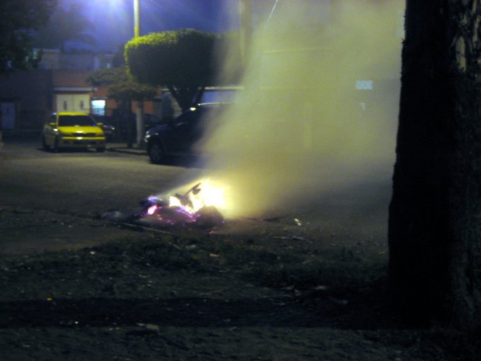 Humo generado por la fogata - 2 Humo generado por la fogata - 2