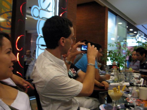 @abasme haciendola de stalker